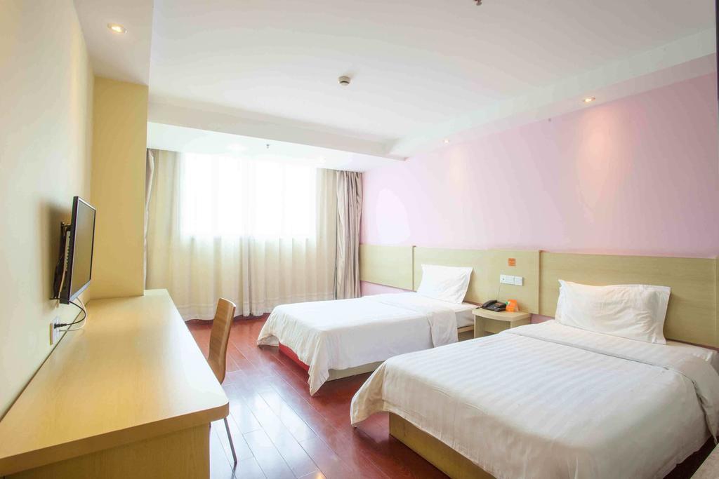 7Days Inn Guangzhou Xinshi Room photo